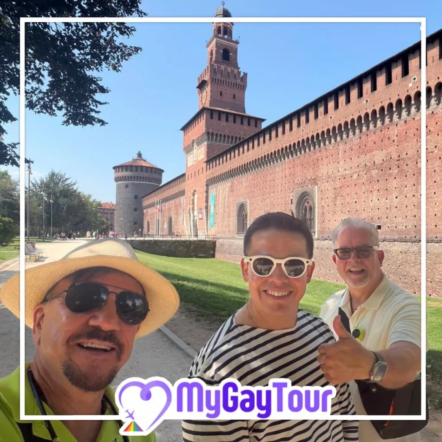Special Gay Tour in Milan together with our amazing guests Freddy and William and our Tour Guide 😎🏳️‍🌈 . Che...
